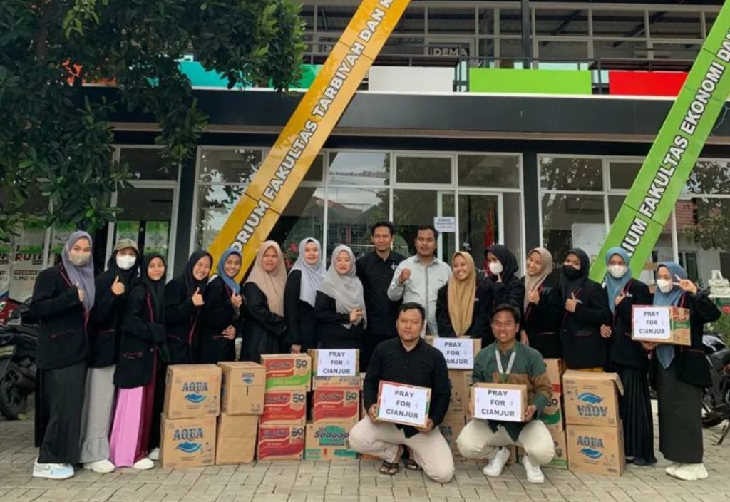 Mahasiswa Prodi PGMI Idaqu Galang Dana untuk Korban Gempa Cianjur